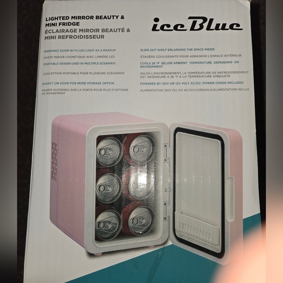 NIB! ICE BLUE MINI FRIDGE. - Picture 4 of 5